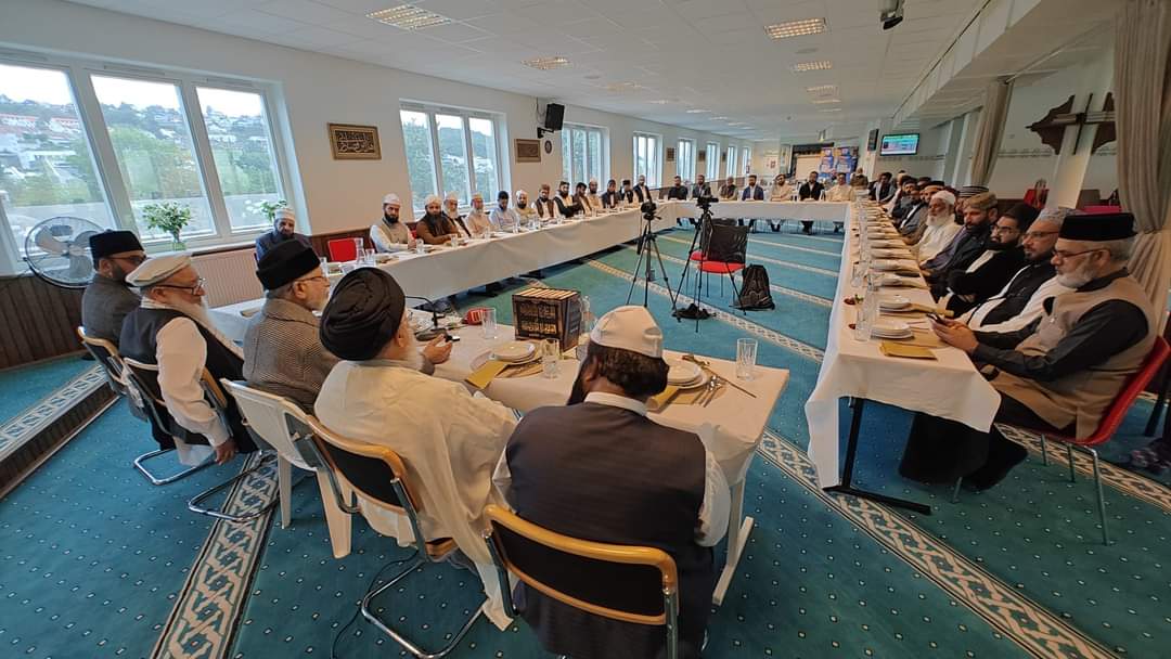 Striving for unity among Muslims and ensuring respect for all jurisprudential religions. 